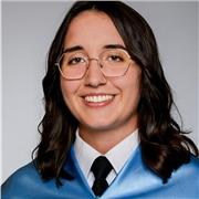 Soy una chica con el grado universitario de Magisterio en Educación Primaria y me gustaría dar clases a niños de infantil y/o prim